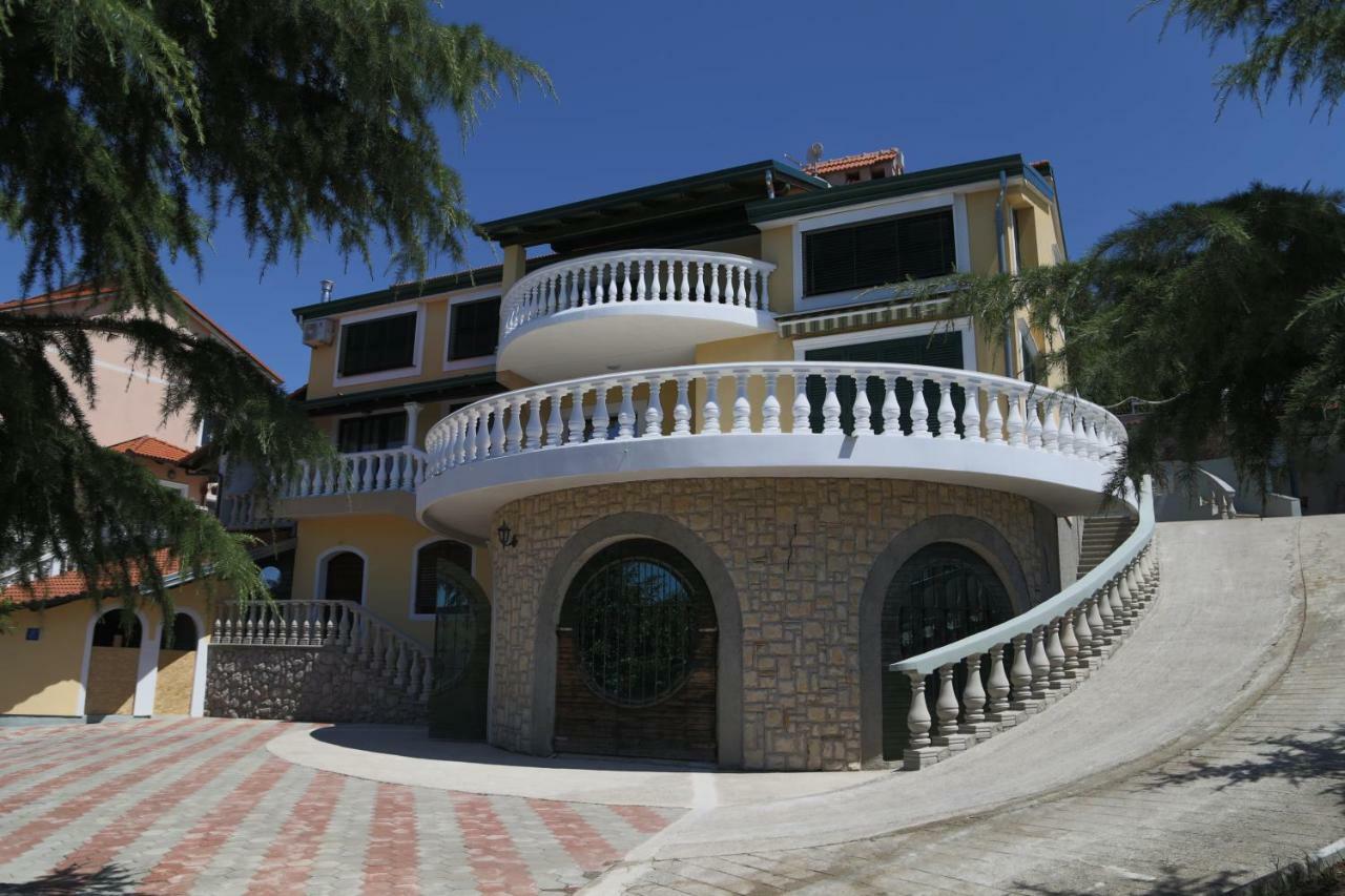 Villa Meri Rijeka Exterior photo